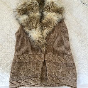 Gorgeous Loft fur vest S